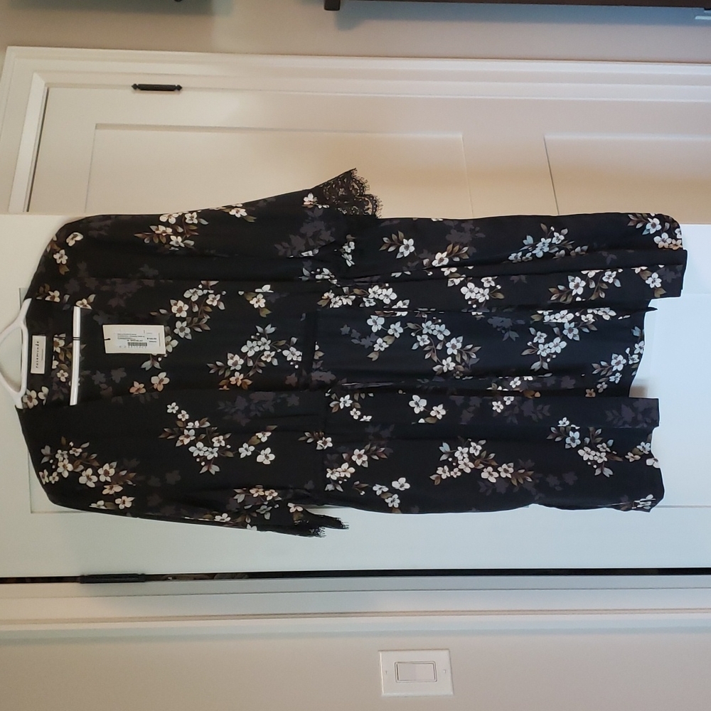 Rosemunde black print open "cardigan".